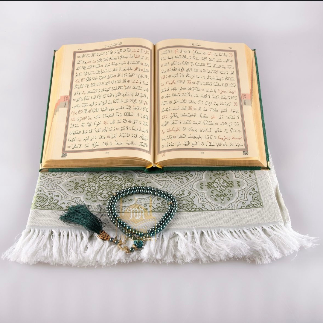 hediyelik seccade kuranı kerimli set