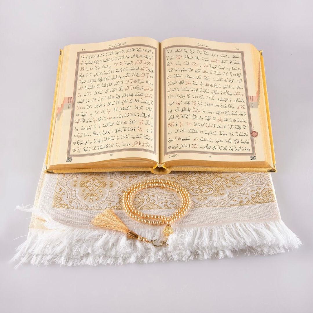 hediyelik seccade kuranı kerimli set