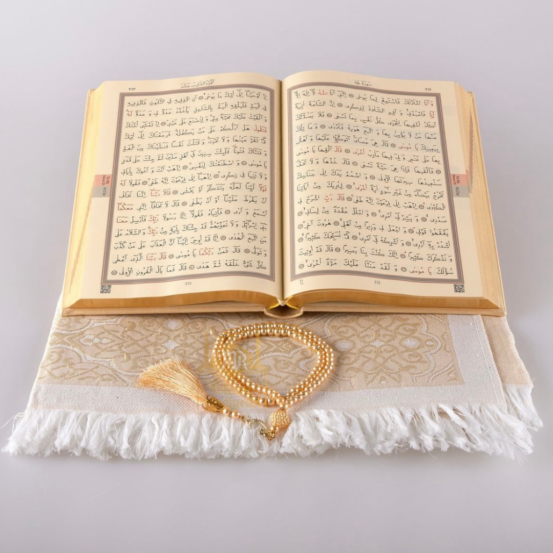 hediyelik seccade kuranı kerimli set