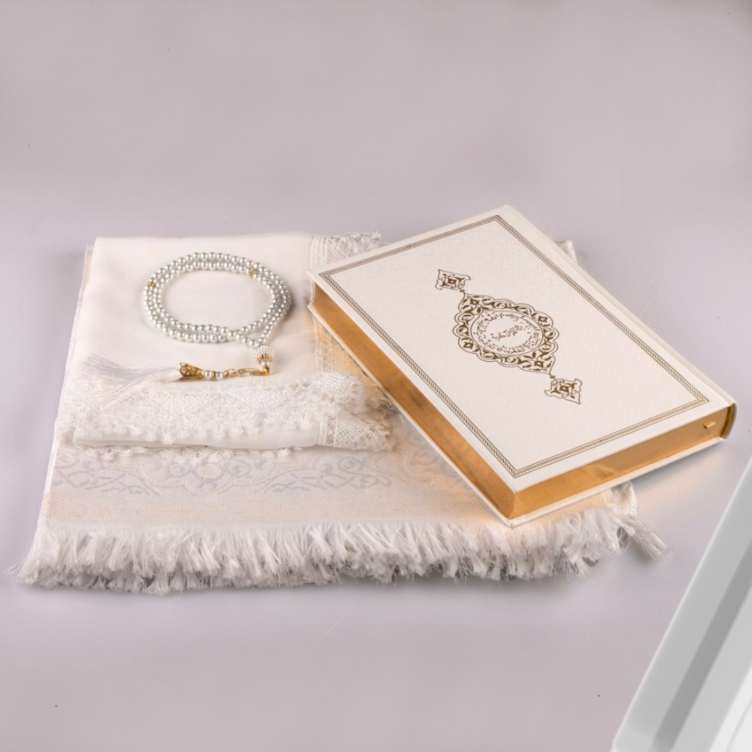hediyelik seccade kuranı kerimli set